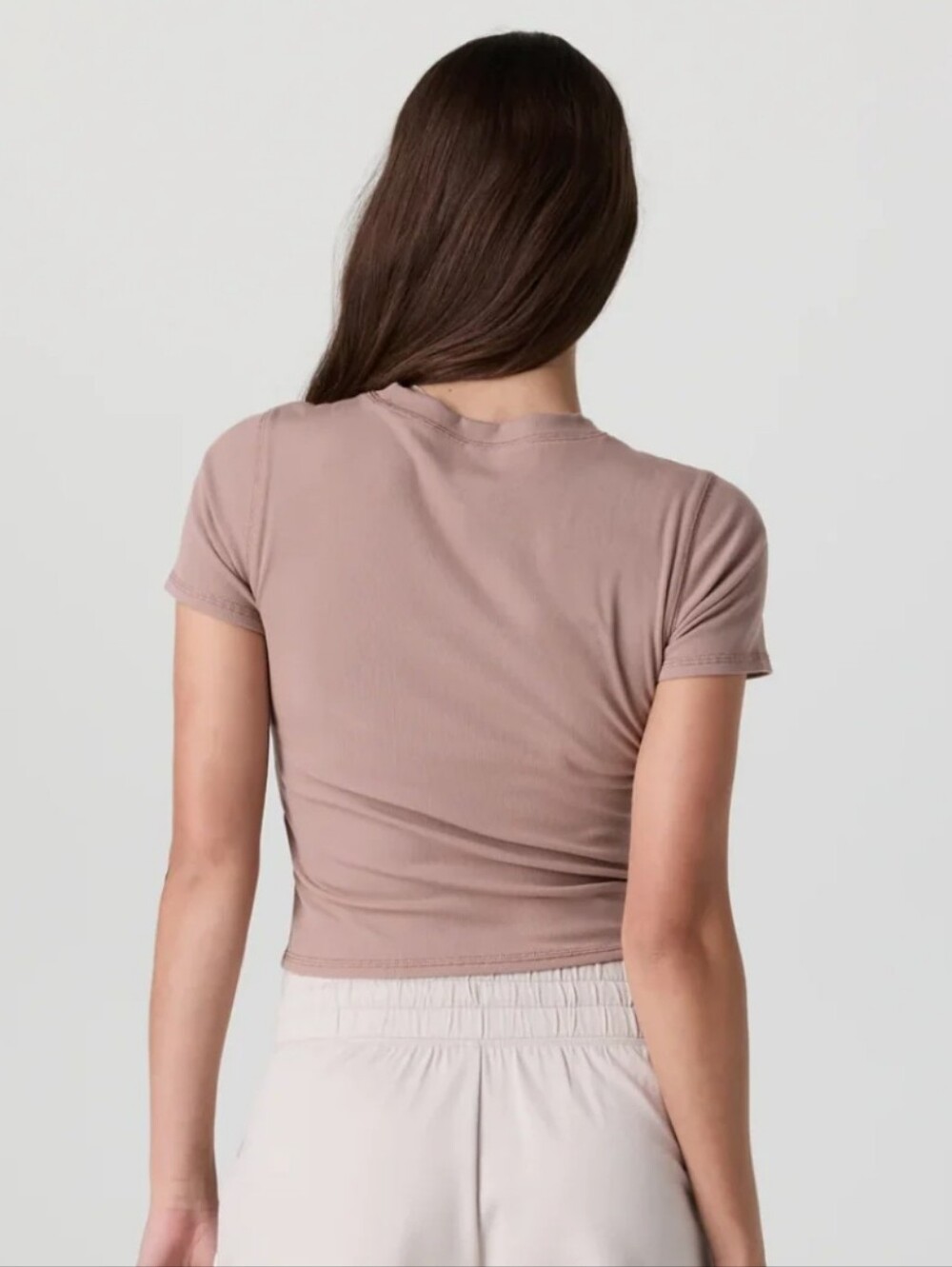 Vuori Pose Fitted Short Sleeve Tee - Picture 3 of 7